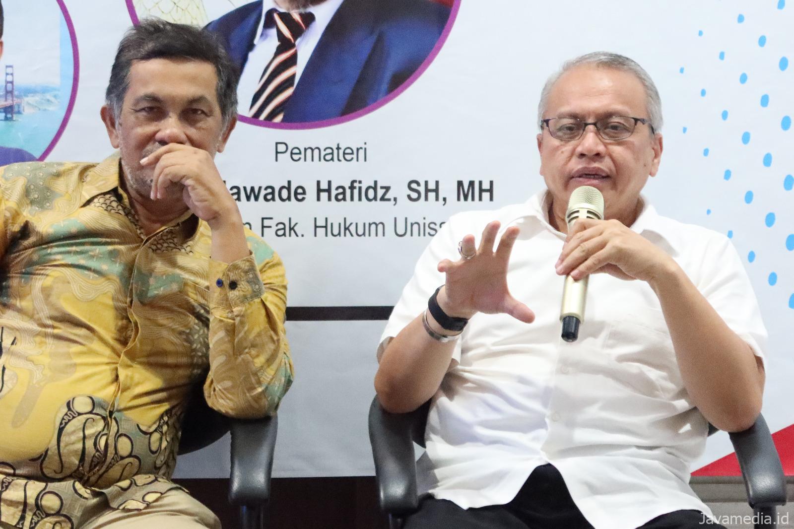 9F5AD018 AB9B 443B AE7A 24297D85370E