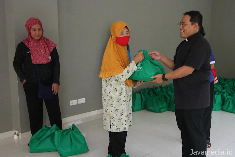 84303343 F0C2 4EE4 AD39 BA5FD90E7C05