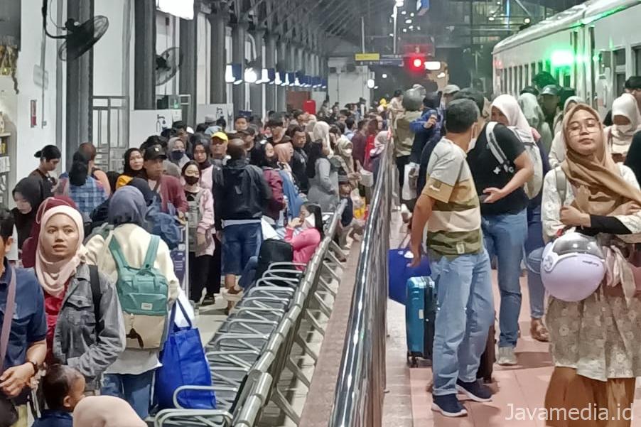 Bfcb6187 F575 4c00 99cc 0a1f0e2822c3