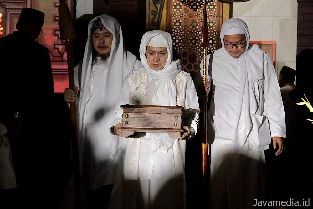 2f6ff9a3 2f11 49bd A40e Edce61da776d