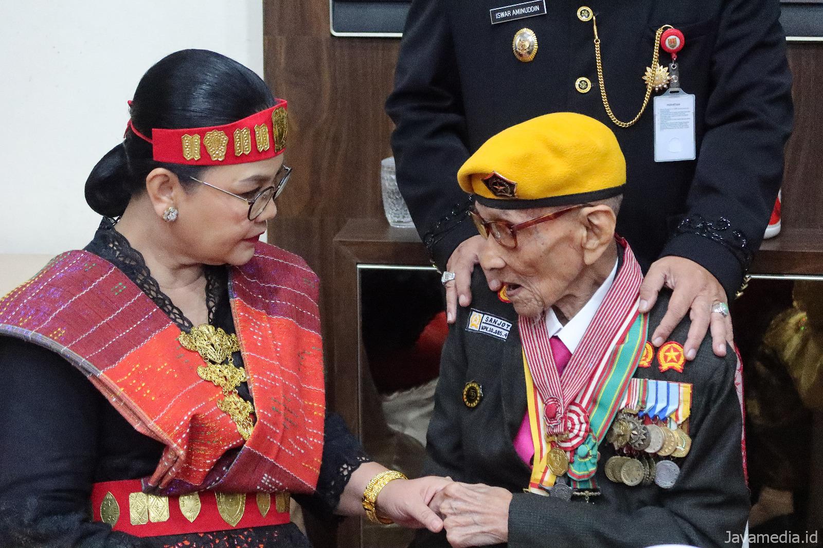 0fd9112d 524a 403e 9210 23011ddf64cd