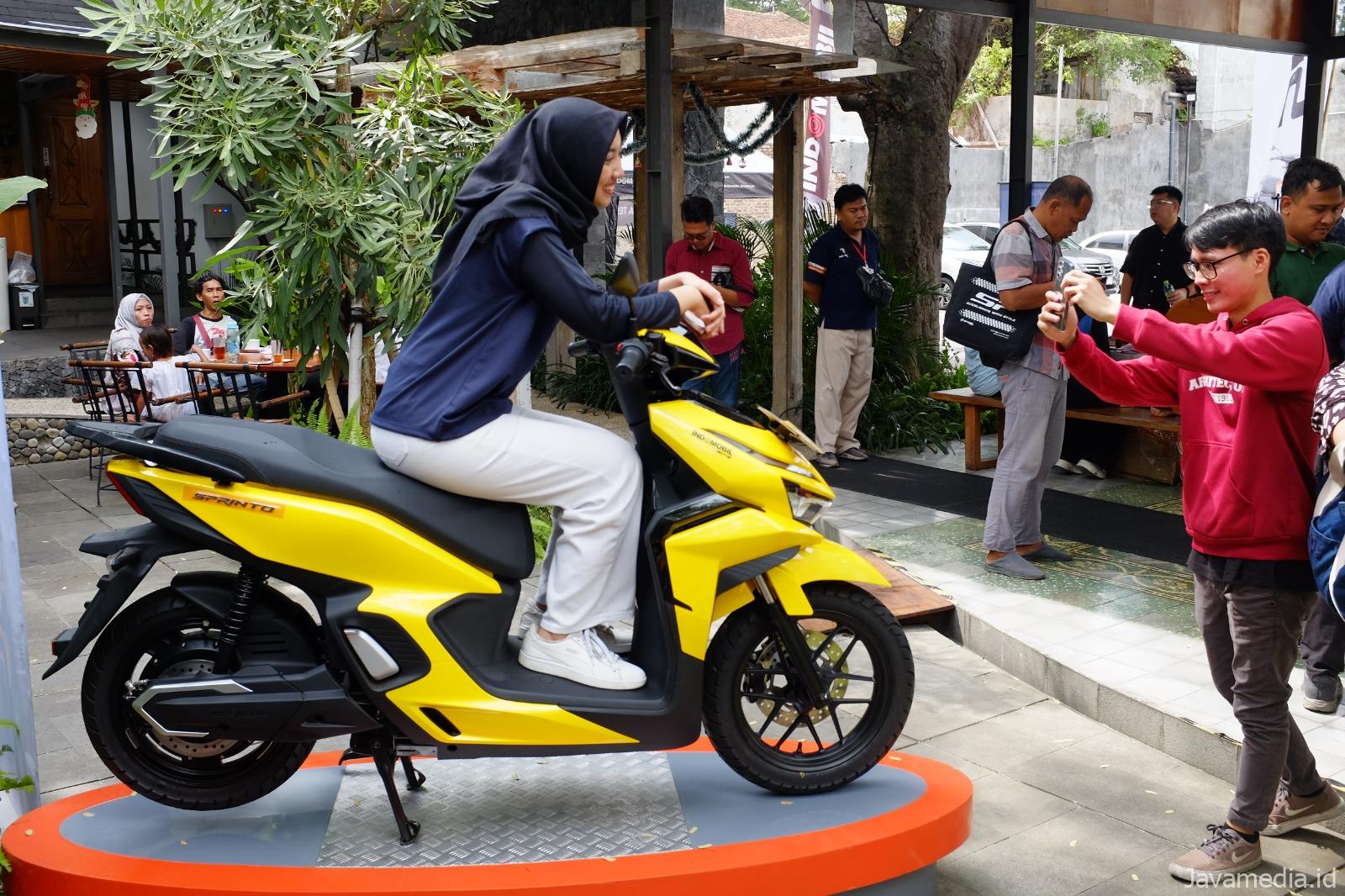 F571800E E3AA 4672 A3E7 CD0B0F76D6AB