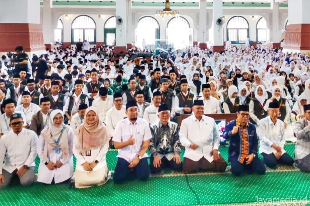 3b345931 7646 486a 985d 6b8f4c70332c