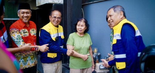 4b10724f 8d10 4e37 a4c0 f24ce7a13e74