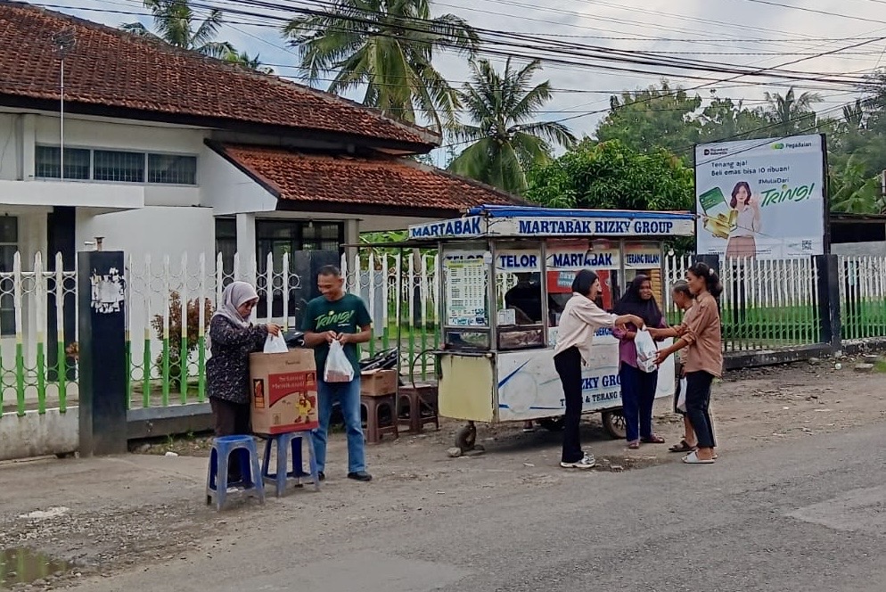 1143812f c4bb 4401 8004 5d6c1cf153fb