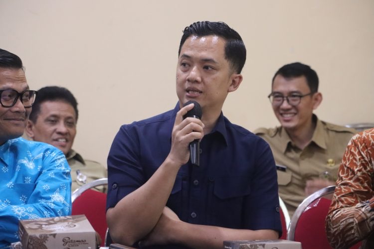 23c5f7bd 8b7d 4c1f bbbe cdbeb940e9df