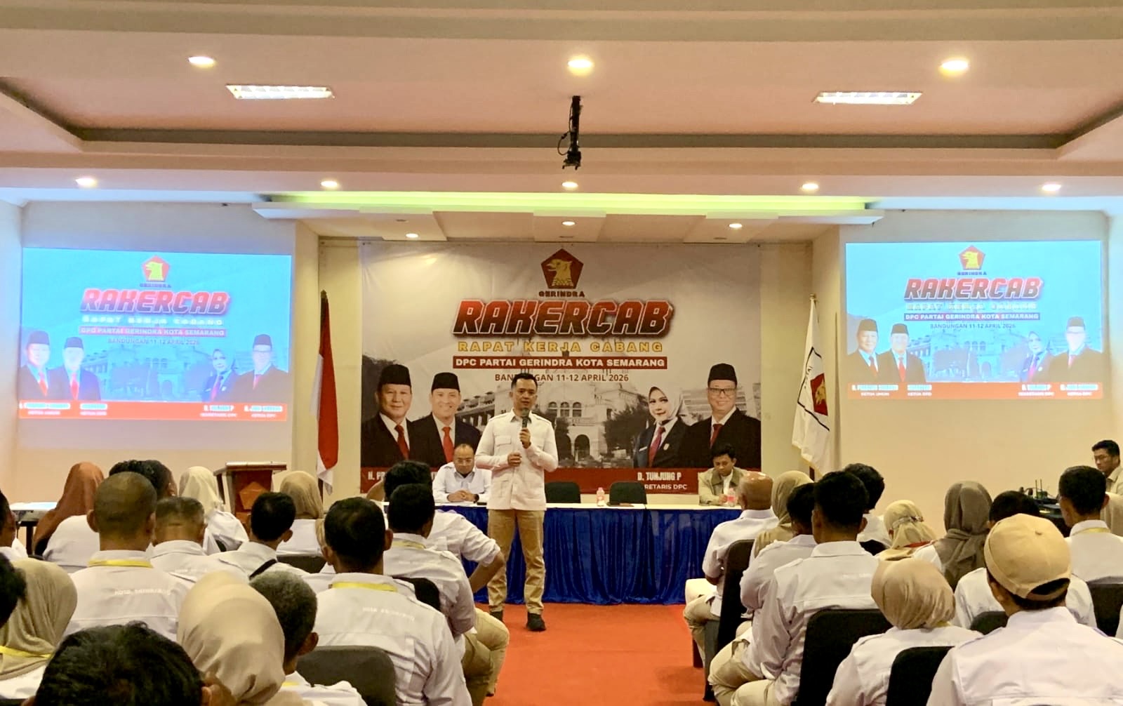 Fee7eba8 15fd 4a9b 9d26 472afdce4d00