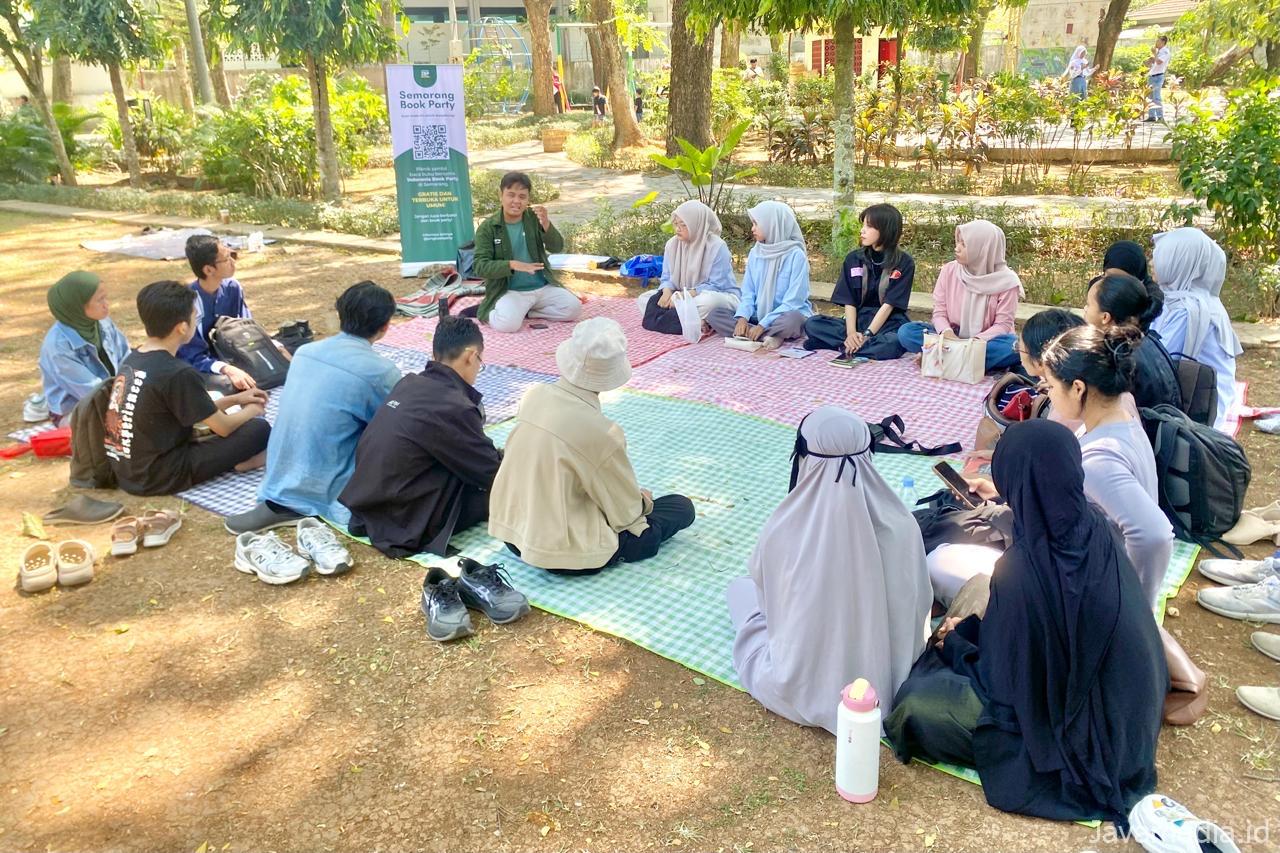 Semarang Book Party