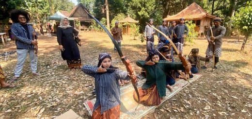 Jemparingan Omah Alas Gladen Alit